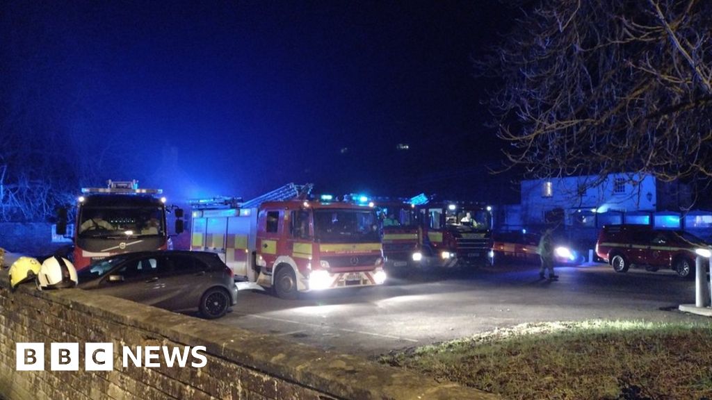 Kintbury train fire Passengers disrupted as line blocked