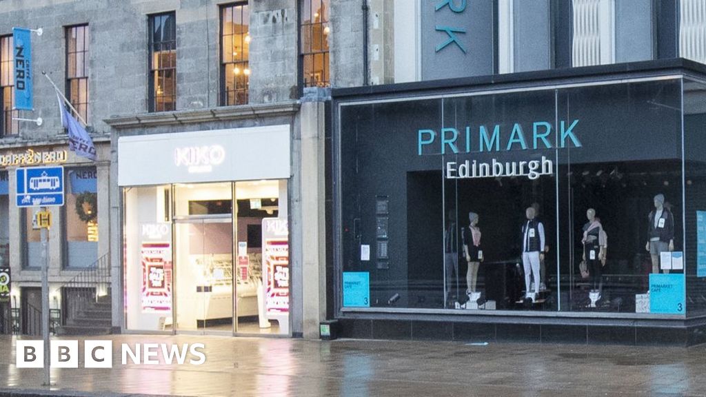 Scottish Retailers Report 13,000 Jobs Lost Before Covid - BBC News