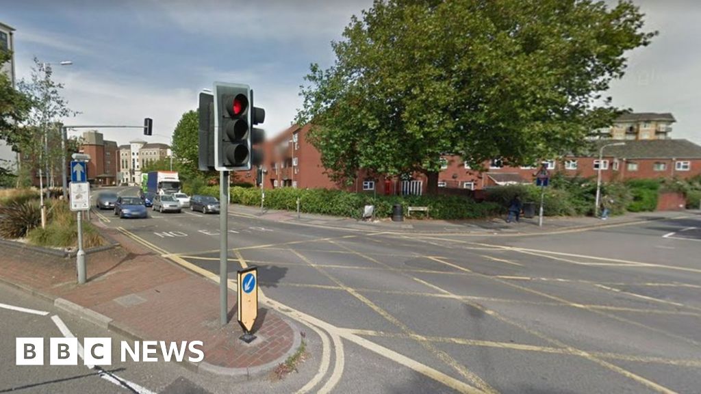 Reading Yellow box junction fines scheme launches