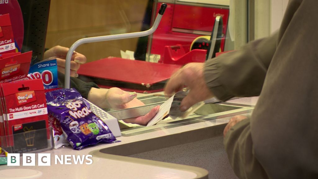 £600 energy voucher People redeeming first vouchers at post offices