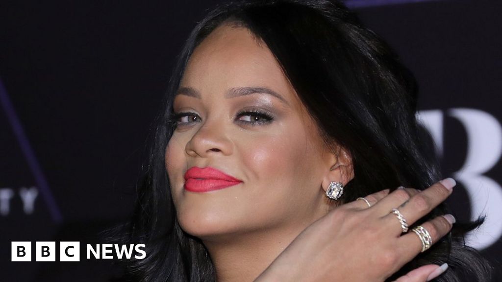 Rihanna's History-Making Fenty Fashion House Is Officially On The Way, News