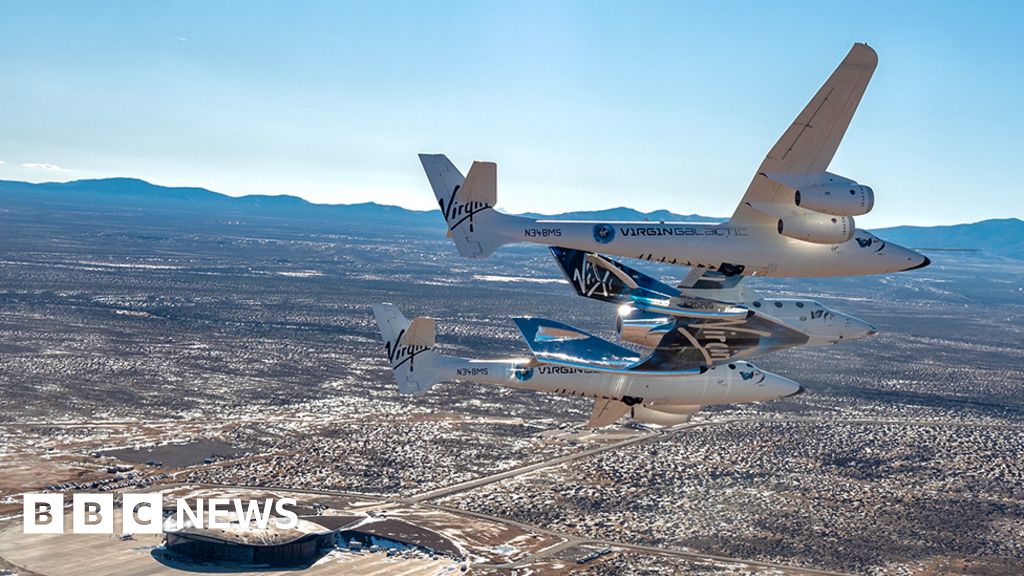 Virgin Galactic: Unity rocket ship moves to operational base