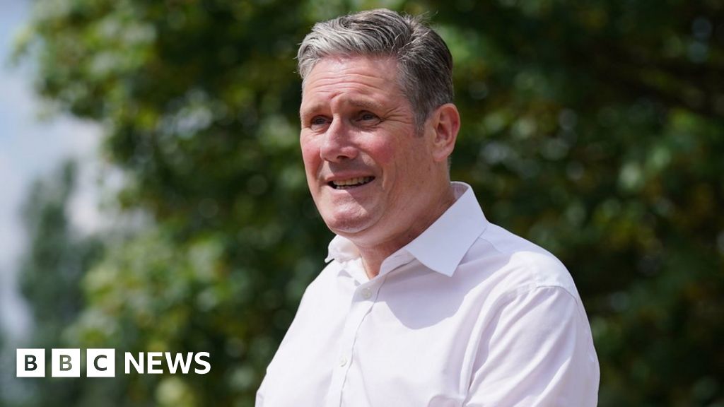 Keir Starmer attacks government record on green jobs