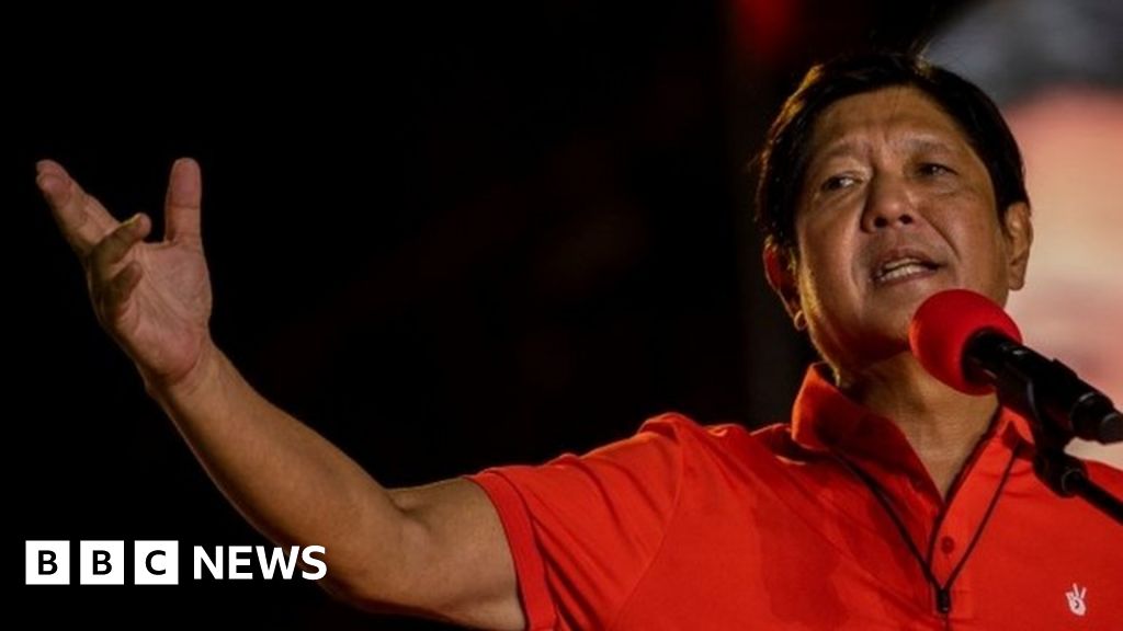 Philippines election: Bongbong Marcos poised to win presidency