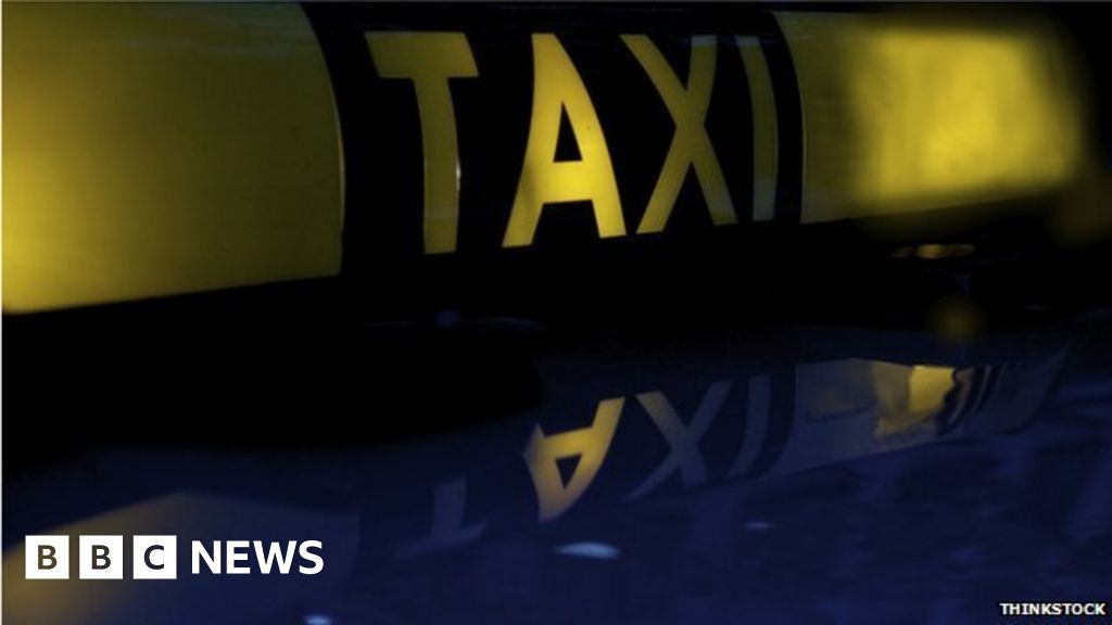 new-rules-set-to-allow-hailing-of-all-taxis-in-belfast-bbc-news