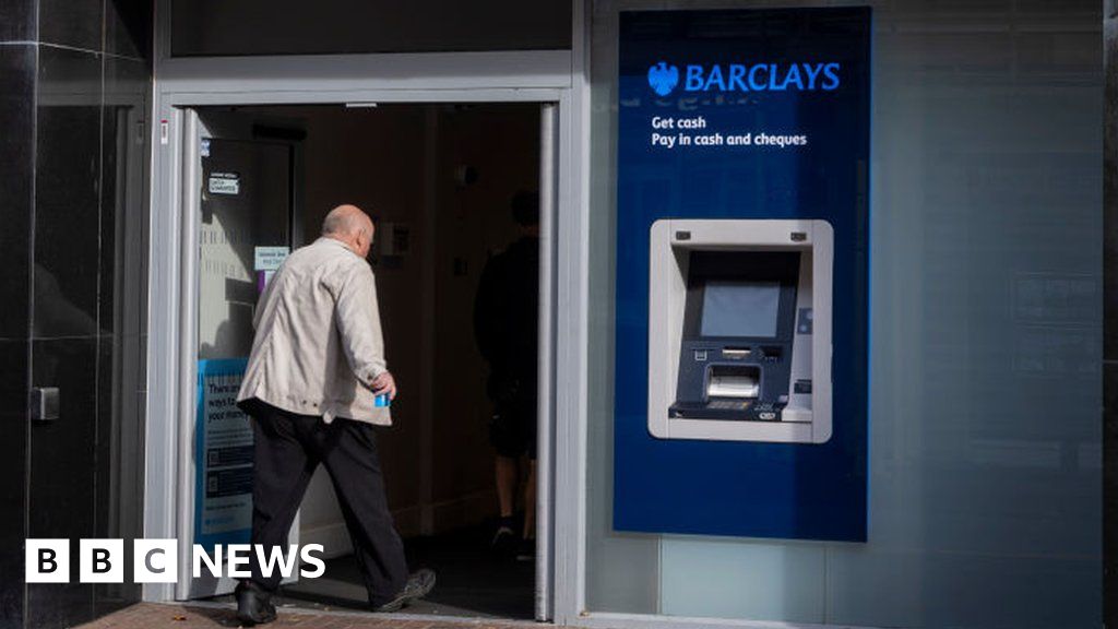 Barclays bank cut 5,000 jobs in cost-saving drive