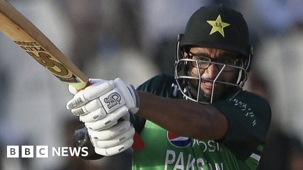 لاعب الكريكيت سومرست يشكر النادي لدعمه فيضانات باكستان