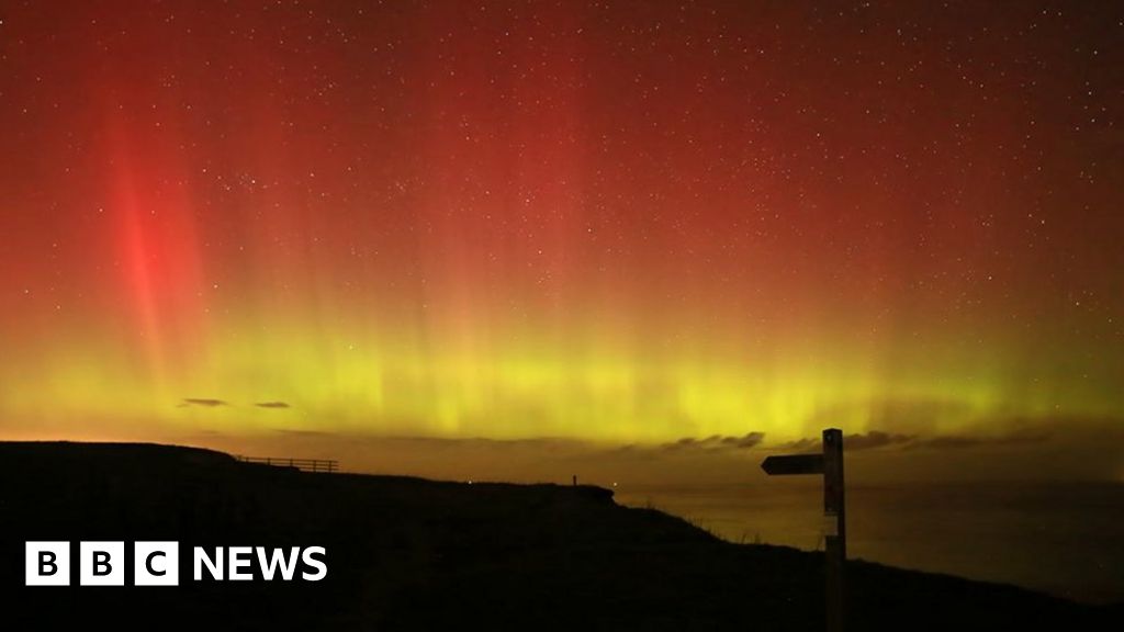 Northern Lights: Aurora dazzles with colourful display 