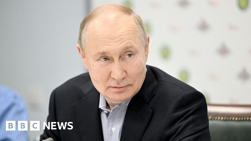 Президент Владимир Путин обеща да засили атаките срещу Украйна след