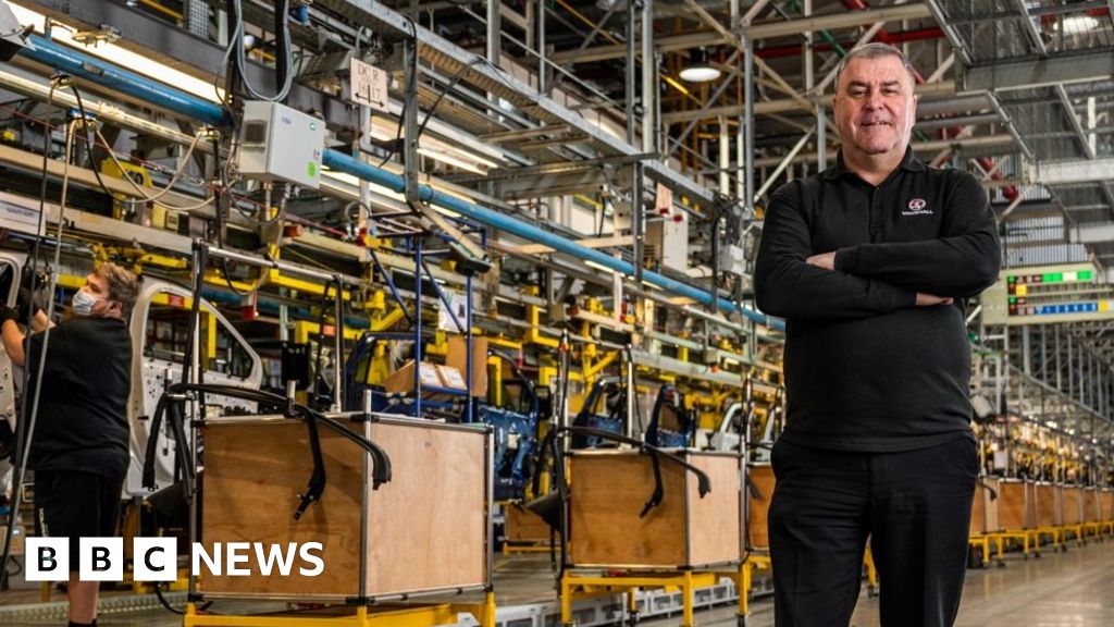 Fears for Vauxhall Luton van plant’s future due to Brexit