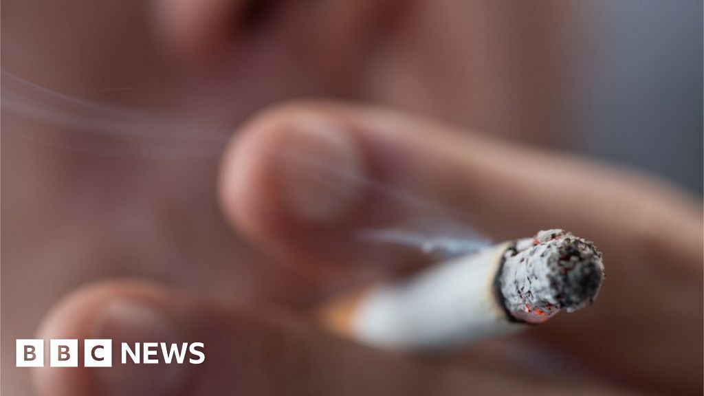 Service To Help Smokers Quit In Somerset Axed Bbc News