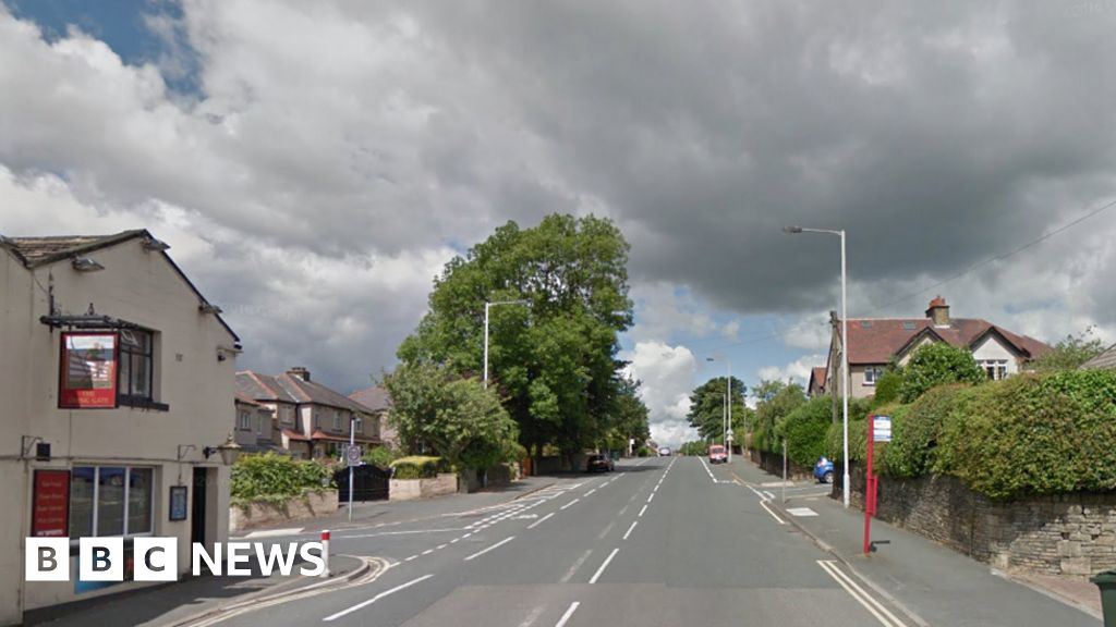 Man arrested over van crash death in Bradford - BBC News