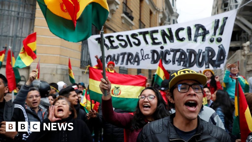 Bolivia ruling party demands support for president