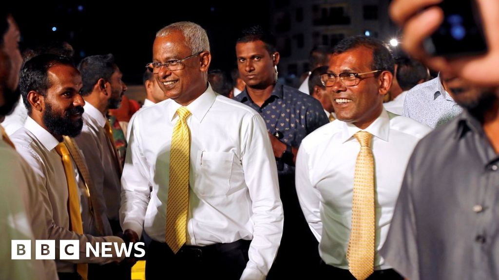 President's party set for big Maldives win