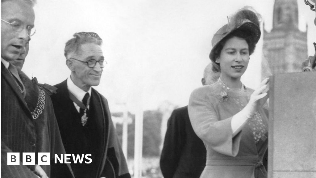 Queen Elizabeth II: Tributes paid across Coventry and Warwickshire ...