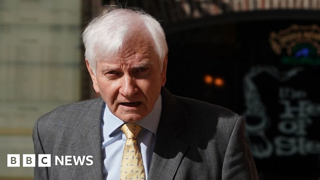Harvey Proctor: Carl Beech abuse inquiry police 'acted in bad faith'