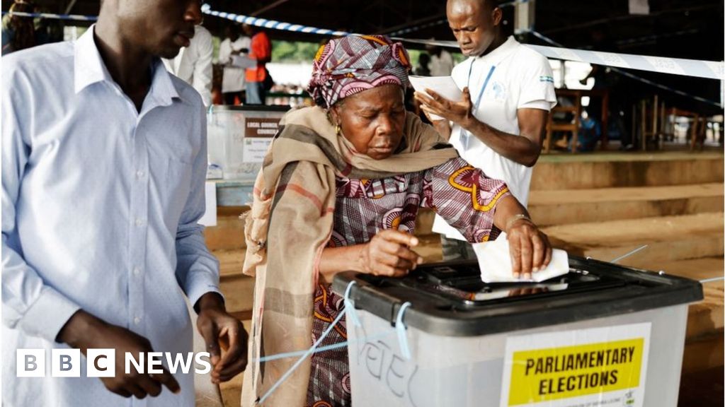 Sierra Leone election results Julius Maada Bio leading Samura Kamara