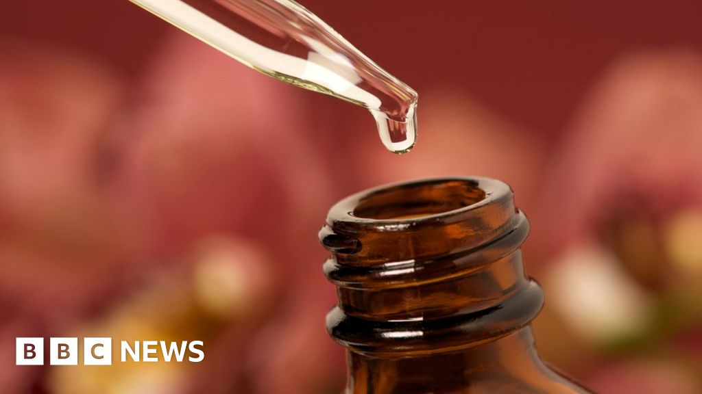 More Evidence Essential Oils Make Male Breasts Develop Bbc News 