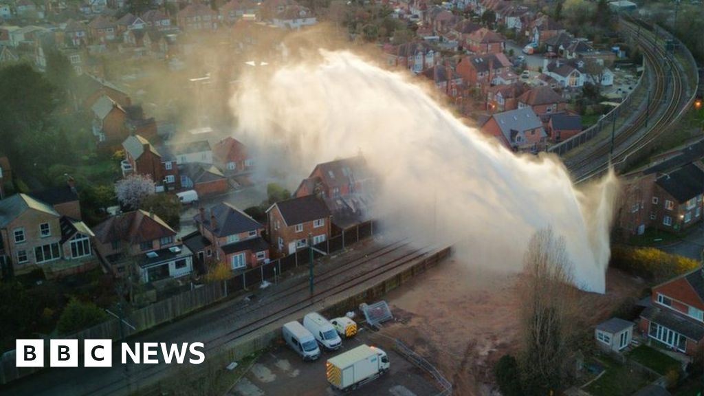 Firm behind water pipe damage calls in liquidators with £1.5m owed