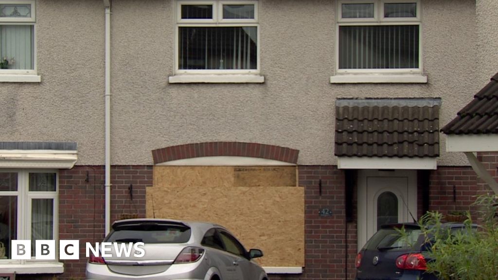 West Belfast air freshener explosion blows out house windows - BBC News