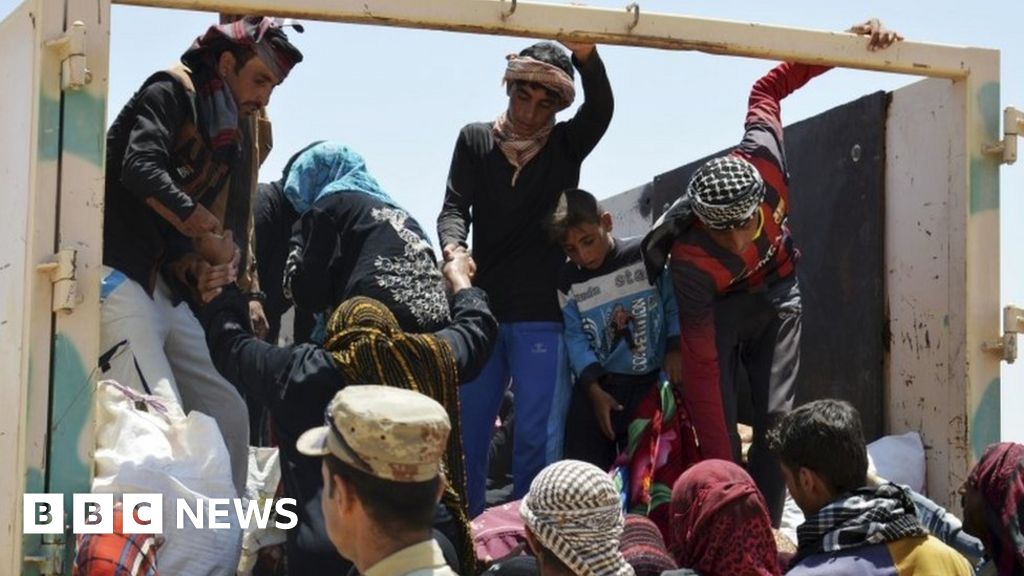 Islamic State Killings Of Civilians Rises In Falluja Says Un Bbc News