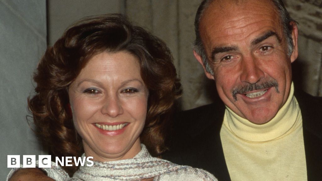 Miss Moneypenny actress Pamela Salem dies aged 80