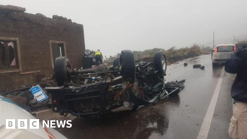 Pantelleria: Two killed as tornado hits Italian island