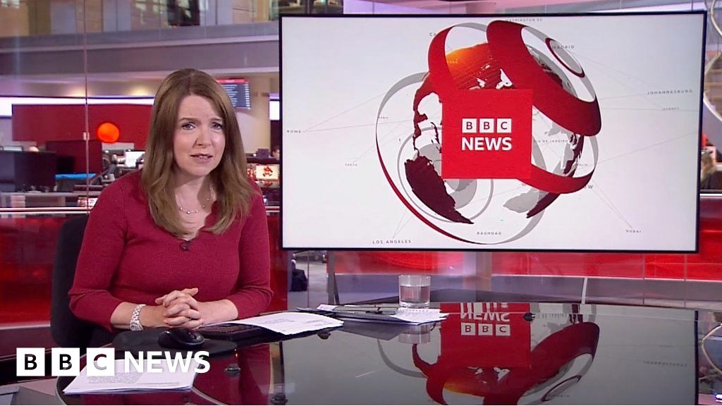 BBC News channel apologises after Man Utd error goes viral