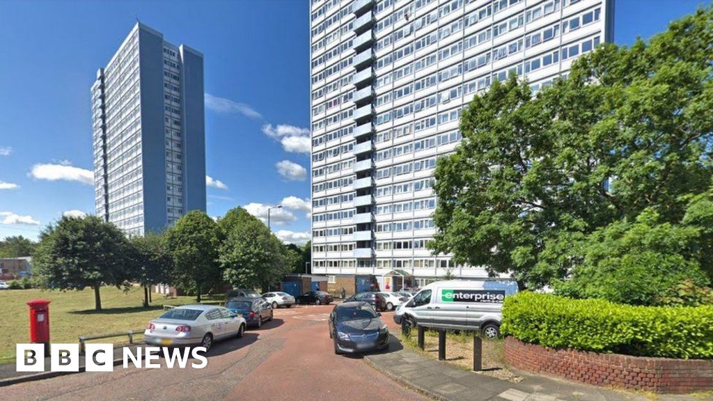 Gateshead landmark tower blocks to be demolished BBC News