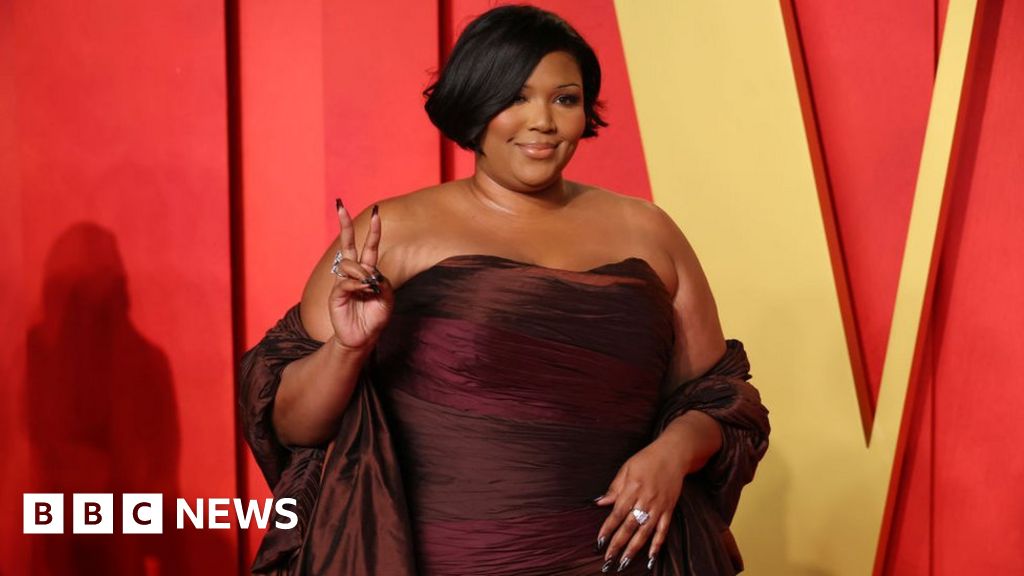 Lizzo not quitting music, just 'negative energy'