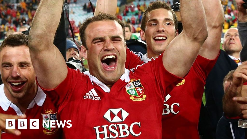 Jamie Roberts: Former rugby star appeals for lost jerseys – NewsEverything Wales
