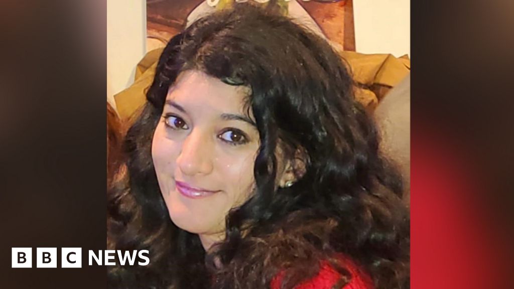 Zara Aleena: Woman killed in Ilford was kind soul, say friends - BBC