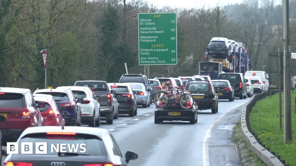 Wales bank holiday road and trains travel chaos