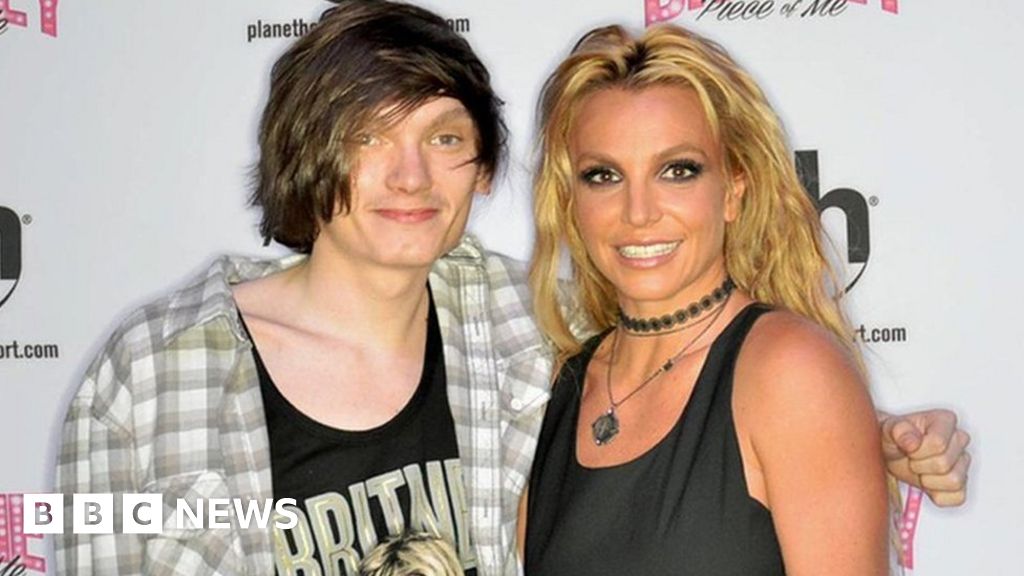 Britney Spears: ‘It’s refreshing to see her in control’, say fans