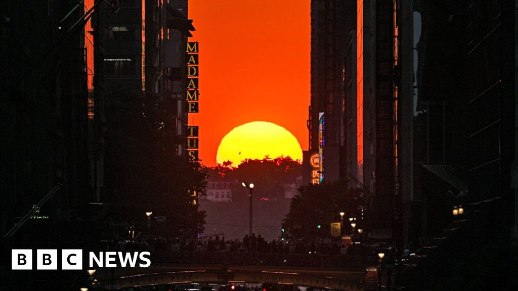 Quiz of the week What was New York's sunset phenomenon called?