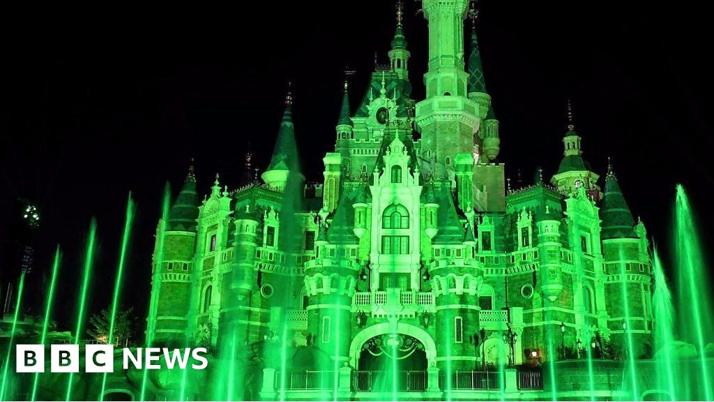 world goes green for st patricks day