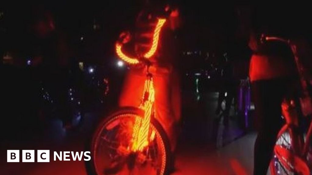 Bicycles light the night in Venice Beach BBC News