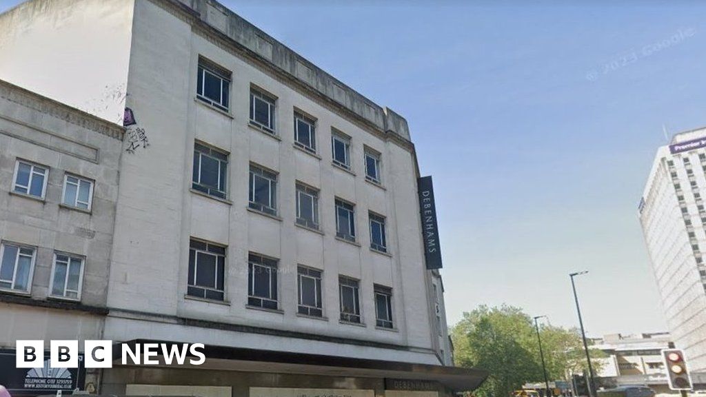 Developers hope to demolish Bristol Debenhams to build flats