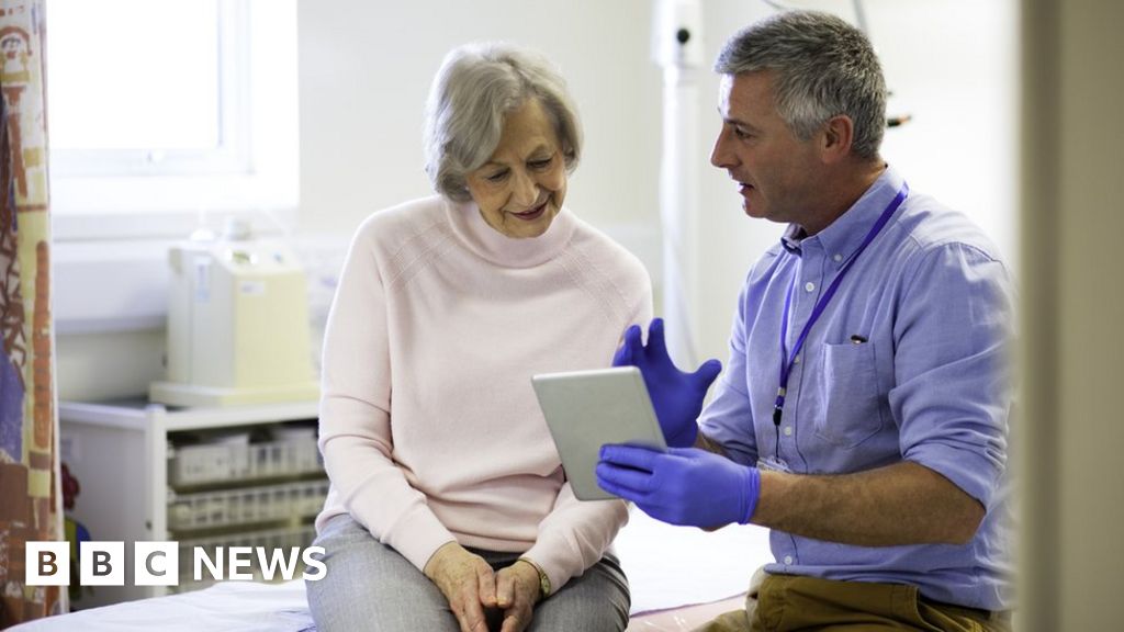 Lib Dems call for access to named GP for over-70s