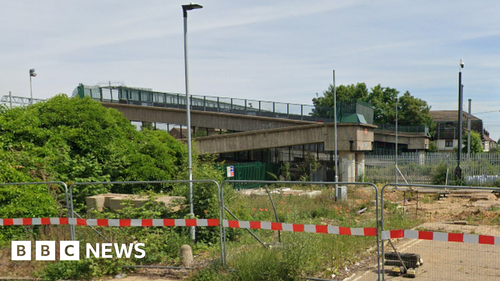 Peterborough: Three women sexually assaulted near bridge 