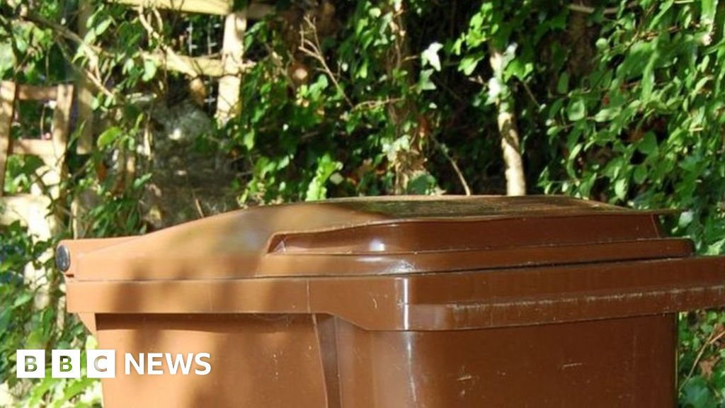 Changes to Edinburgh garden waste collections from March BBC News