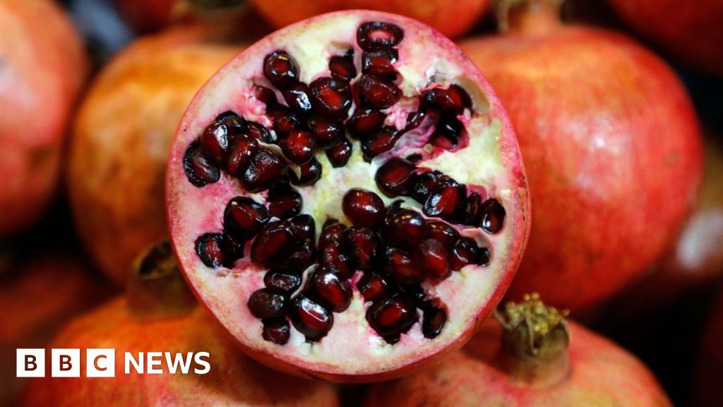 Tainted pomegranate kills Australian woman