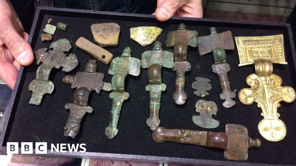 Cleethorpes teacher's Anglo-Saxon treasures sell for £30k 