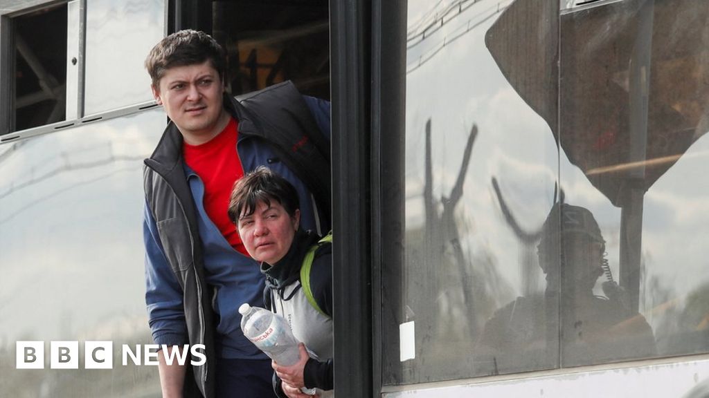 Mariupol civilian evacuation begins to Ukraine and Russia-held territories