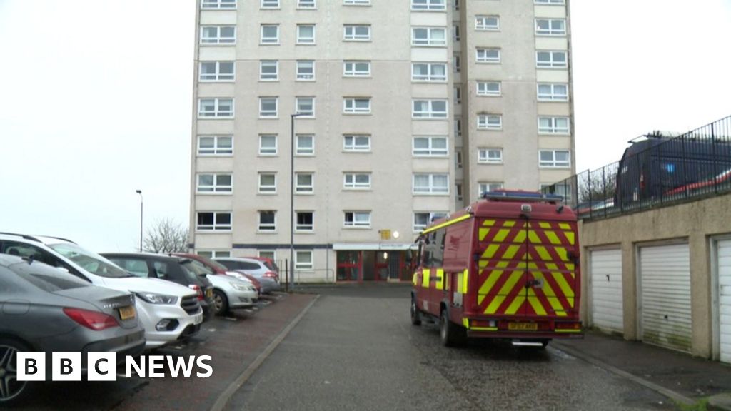 Woman Dies After Fire In East Kilbride High Rise Flats Bbc News