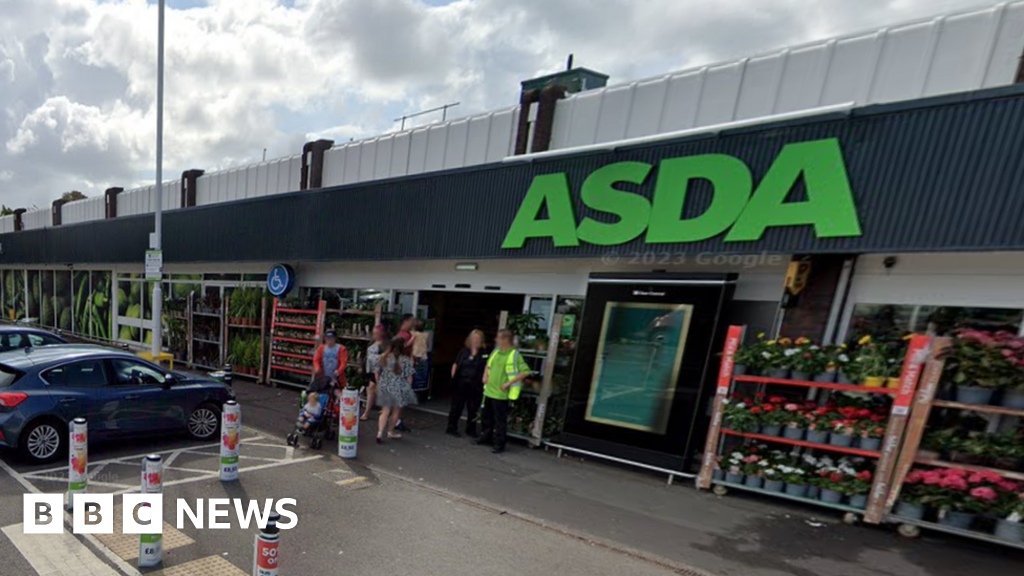 Asda store workers in Gosport set to strike for two weeks - BBC News