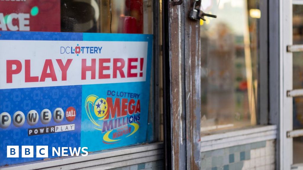 US Man Files Lawsuit Against Powerball Lottery for Allegedly Incorrect 0 Million Winning Ticket