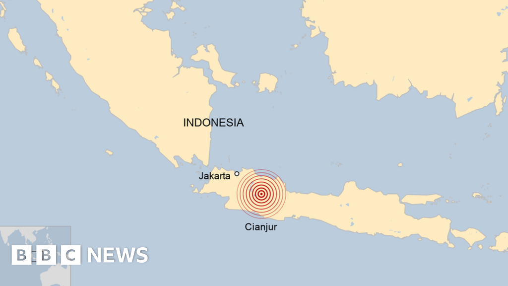 Indonesia: Java quake kills 14 and injures hundreds