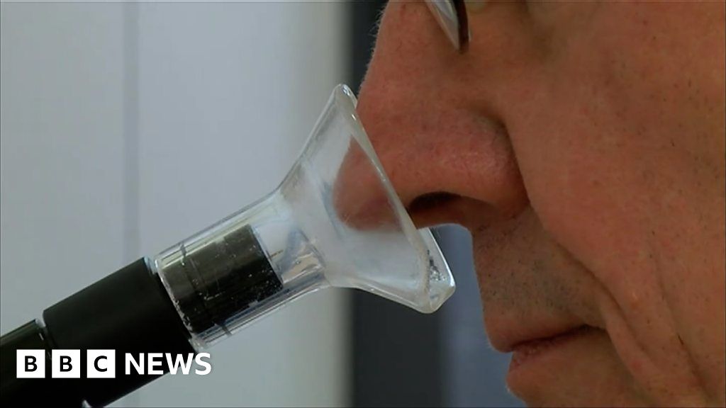 what is losing your sense of smell a symptom of