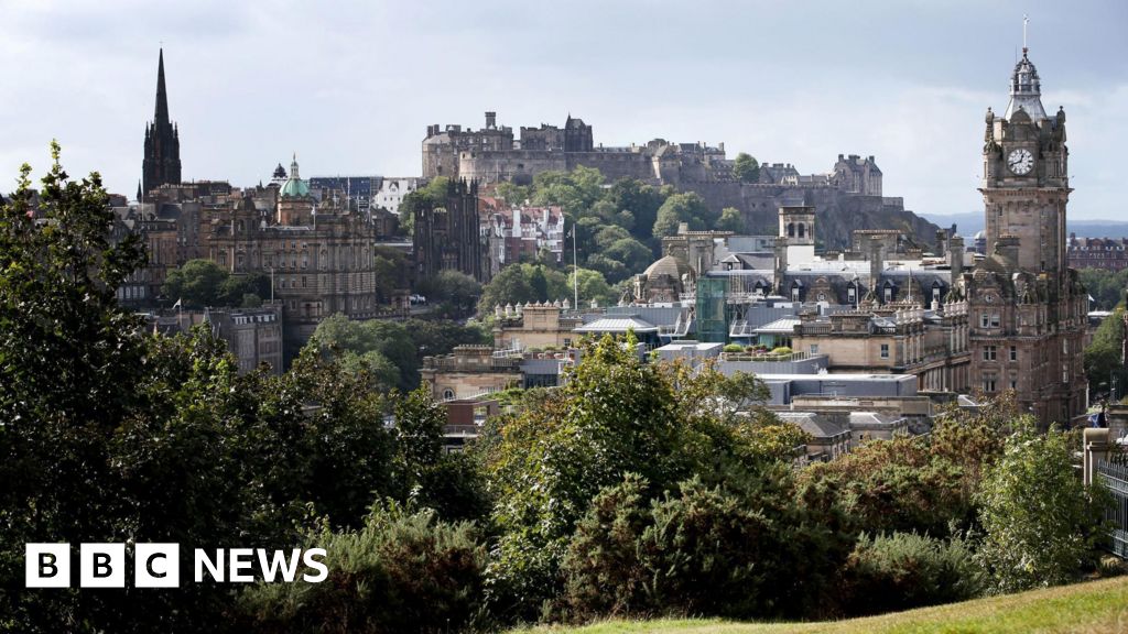 Een recordaantal buitenlandse toeristen bezoekt Schotland